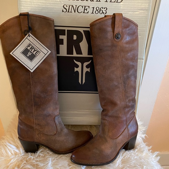 Frye boots never worn - Picture 4 of 4